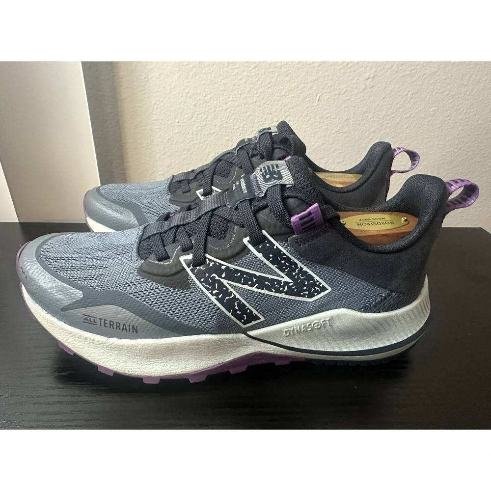 New Balance Dynasoft All Terrain Navy Purple Women's Trail Running Shoes Sz 7 B
